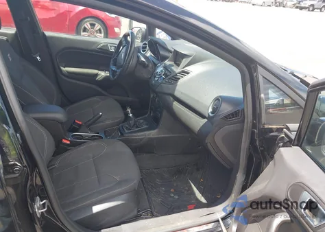 2017 Ford Fiesta St z USA, uszkodzony, nr VIN 3FADP4GX4HM117344